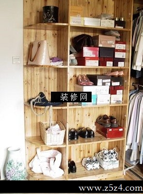 地中海衣帽间实景图鞋柜